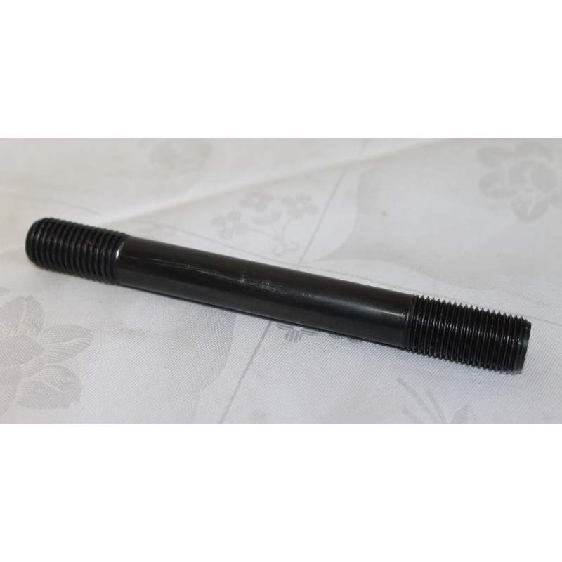 Zetor Cylinder head bolt - Engine 55010120 Parts » Agrapoint 